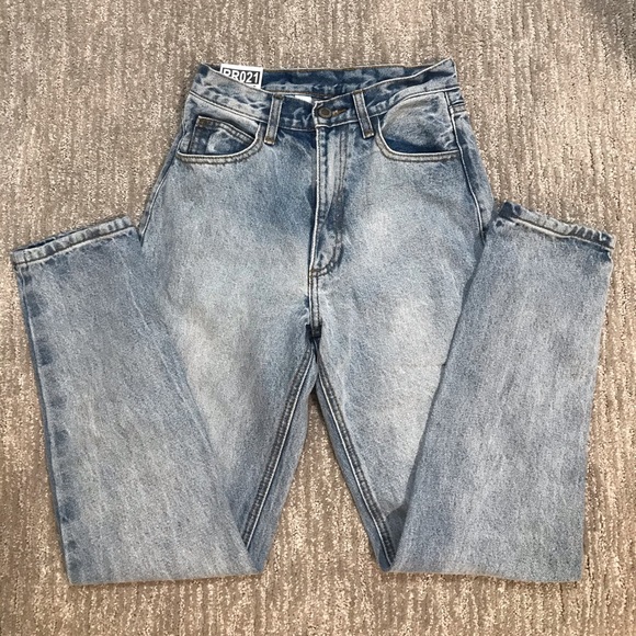 Brandy Melville Denim - BRANDY MELVILLE JEANS
